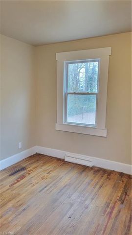 1009 Logan Street, Greensboro, NC 27406