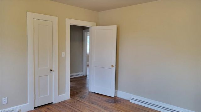 1009 Logan Street, Greensboro, NC 27406