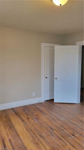 1009 Logan Street, Greensboro, NC 27406