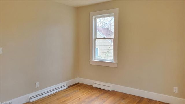 1009 Logan Street, Greensboro, NC 27406