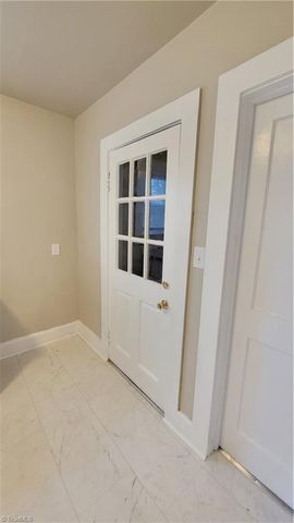 1009 Logan Street, Greensboro, NC 27406
