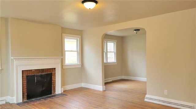 1009 Logan Street, Greensboro, NC 27406