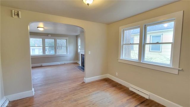 1009 Logan Street, Greensboro, NC 27406