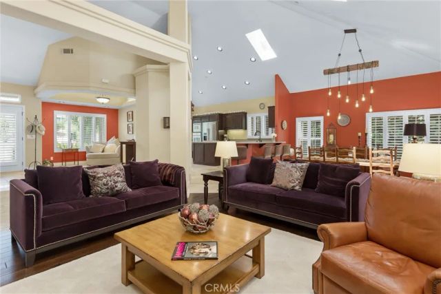 1515 S Center Street, Redlands, CA 92373