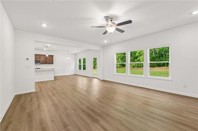 204 Silverleaf Trl, Bethlehem, GA 30620