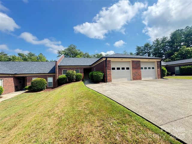 606 Camrose Circle NE, Concord, NC 28025