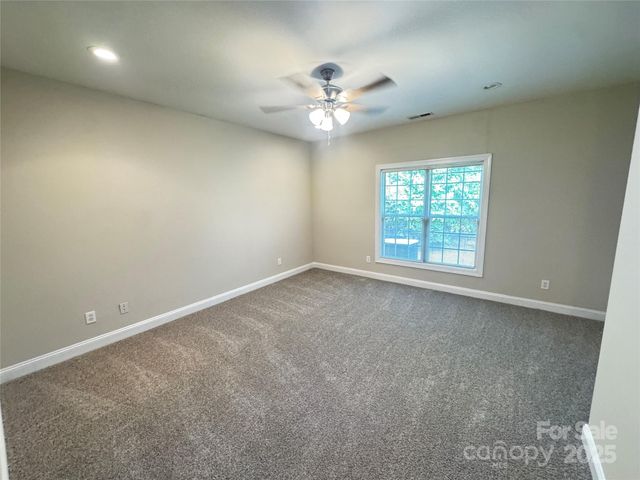 606 Camrose Circle NE, Concord, NC 28025