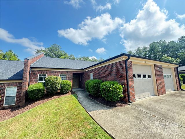 606 Camrose Circle NE, Concord, NC 28025