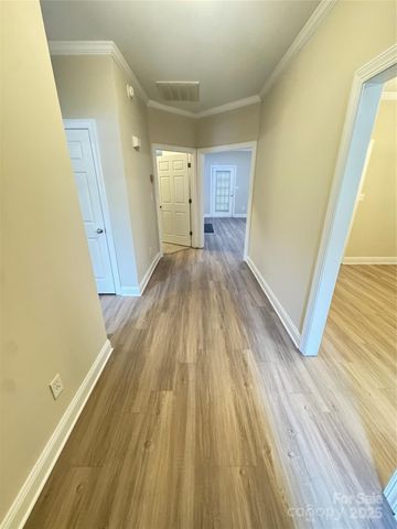 606 Camrose Circle NE, Concord, NC 28025