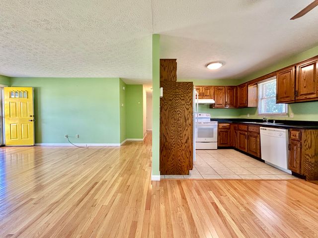 1187 Parkers Mill Road, Somerset, KY 42501
