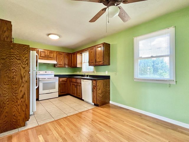 1187 Parkers Mill Road, Somerset, KY 42501