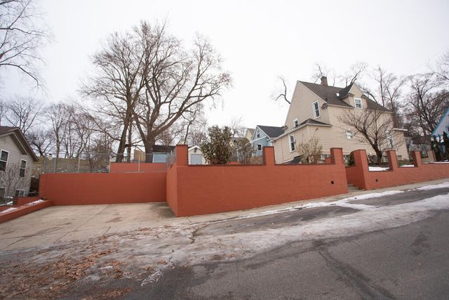 639 Curve Street Sw, City Of Grand Rapids, MI 49503