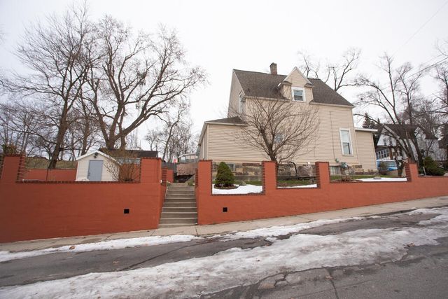 639 Curve Street Sw, City Of Grand Rapids, MI 49503