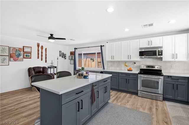 5452 Escondido Street, Las Vegas, NV 89119