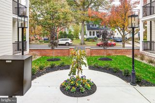 20 E REDMAN AVE #UNIT D, Haddonfield, NJ 08033