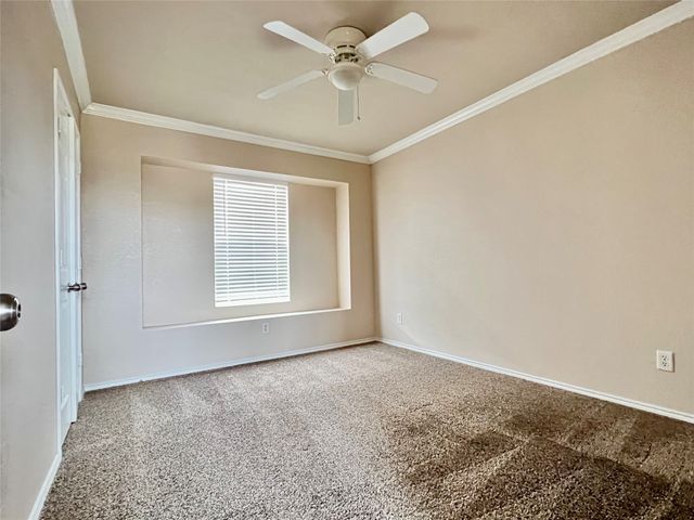 2639 Blackstone Drive, Grand Prairie, TX 75052