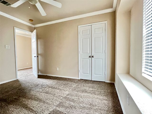 2639 Blackstone Drive, Grand Prairie, TX 75052