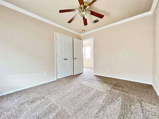 2639 Blackstone Drive, Grand Prairie, TX 75052