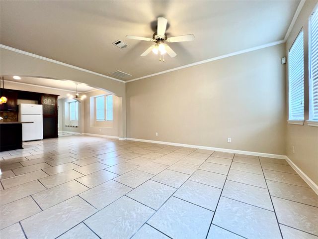 2639 Blackstone Drive, Grand Prairie, TX 75052