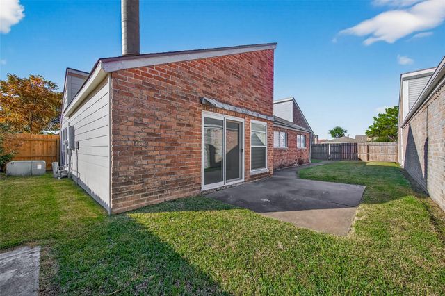 11535 Bellspring Drive, Houston, TX 77072