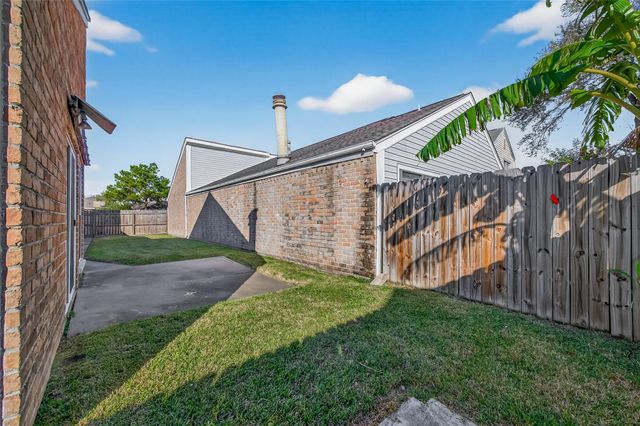 11535 Bellspring Drive, Houston, TX 77072