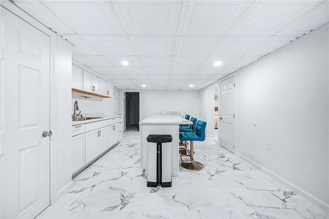 13 Bernon Drive, Lincoln, RI 02865