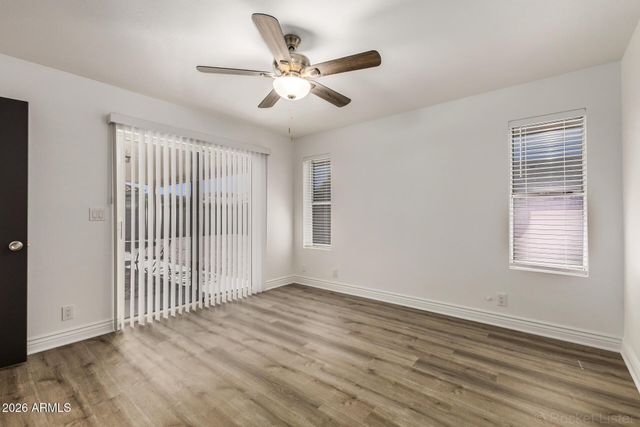 8227 E Nopal Avenue, Mesa, AZ 85209