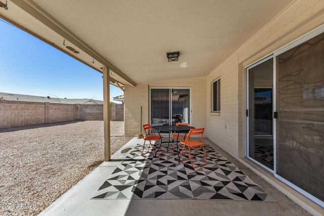 8227 E Nopal Avenue, Mesa, AZ 85209