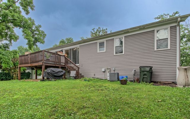 220 Falcon Ridge Way, Bolingbrook, IL 60440