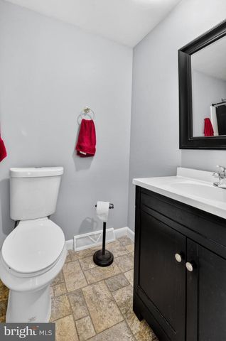 69-4 AZALEA WAY, Reading, PA 19606