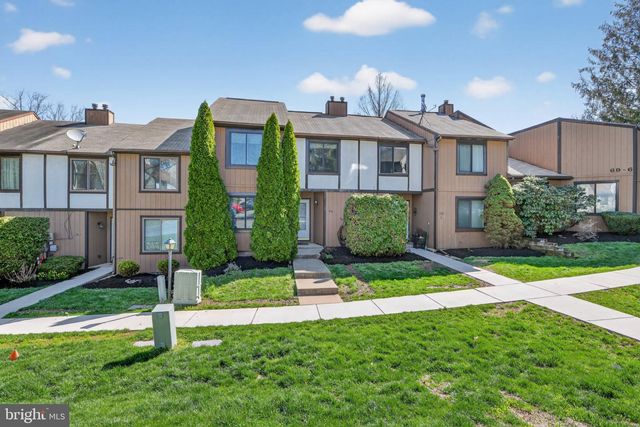 69-4 AZALEA WAY, Reading, PA 19606