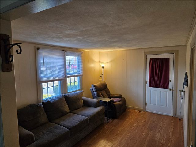 46 Galant Drive, Warwick, RI 02886