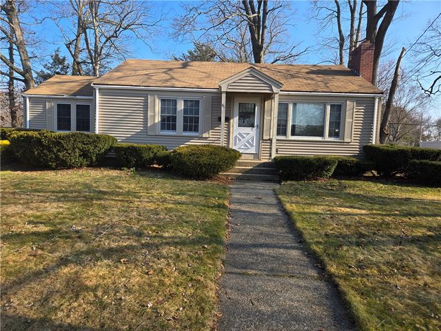 46 Galant Drive, Warwick, RI 02886
