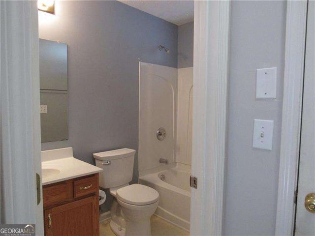 35 Granite Court, Dallas, GA 30132