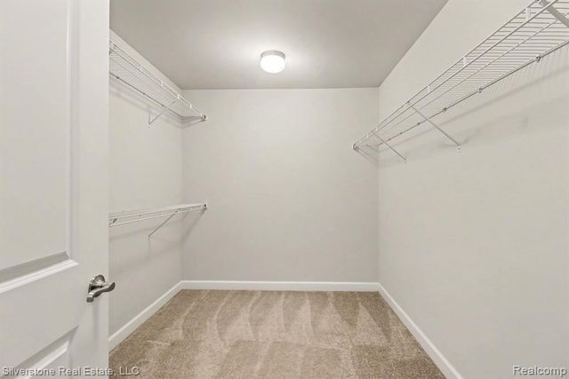 1143 Decker Drive, Lake Orion, MI 48359