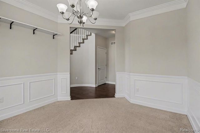 1143 Decker Drive, Lake Orion, MI 48359