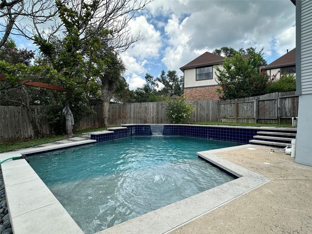 7406 Curly Leaf CV, Austin, TX 78750