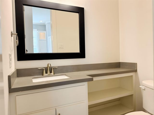 2115 Detering Street, Houston, TX 77007