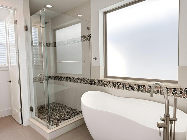 2115 Detering Street, Houston, TX 77007