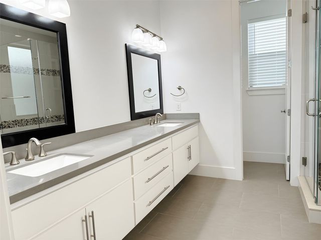 2115 Detering Street, Houston, TX 77007