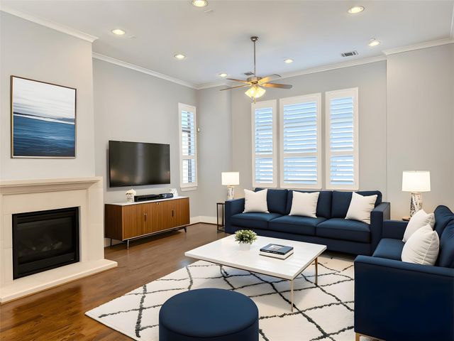 2115 Detering Street, Houston, TX 77007