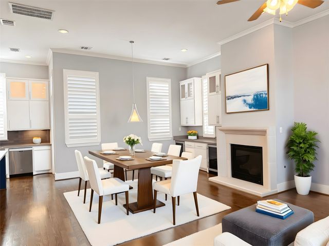 2115 Detering Street, Houston, TX 77007