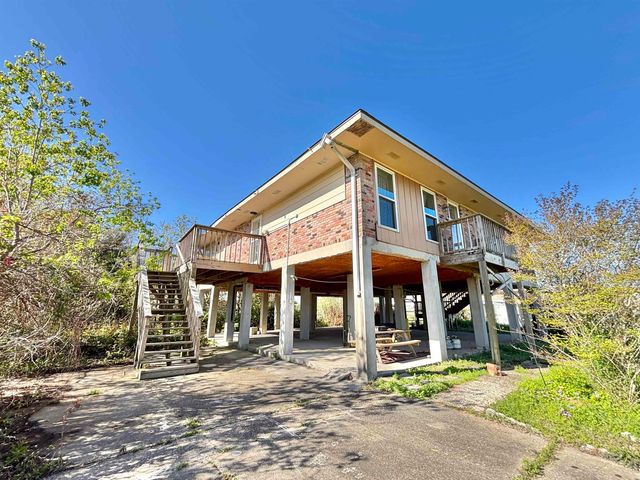 106 Hillary Ct, Dulac, LA 70353