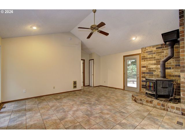 20301 Ne 225TH Ave, Brush Prairie, WA 98606