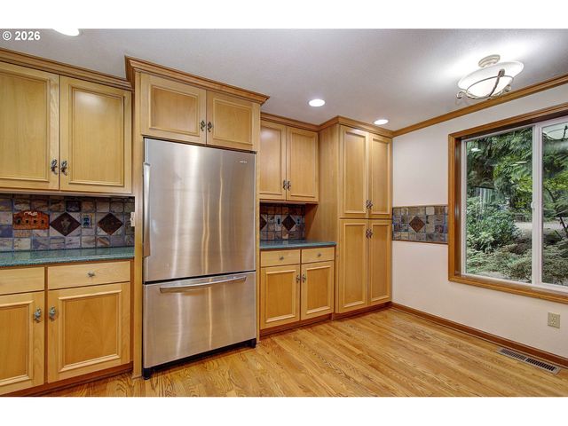 20301 Ne 225TH Ave, Brush Prairie, WA 98606