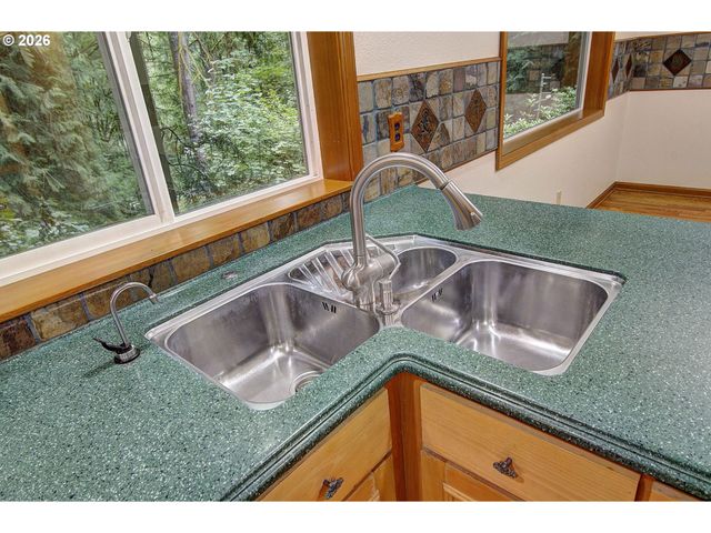 20301 Ne 225TH Ave, Brush Prairie, WA 98606