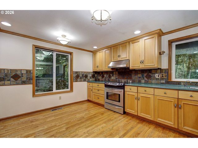20301 Ne 225TH Ave, Brush Prairie, WA 98606