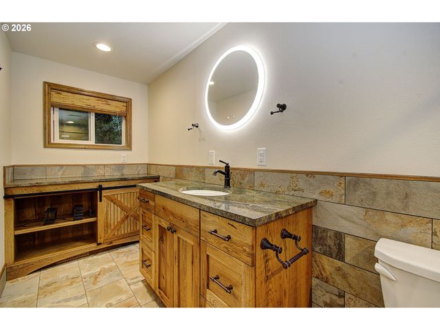 20301 Ne 225TH Ave, Brush Prairie, WA 98606