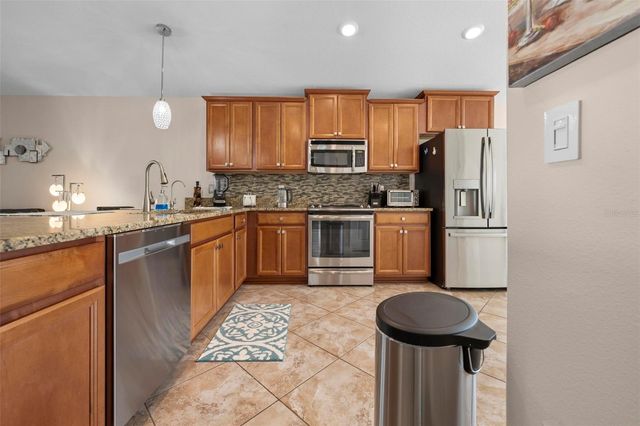 10114 IVES LOOP, Hudson, FL 34667