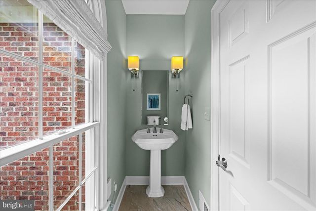 21750 LAUREL WOOD, Leesburg, VA 20175